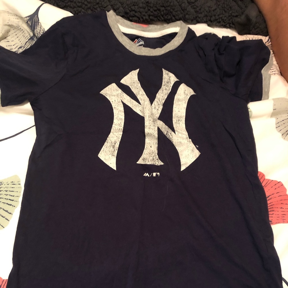 Yankees Tee